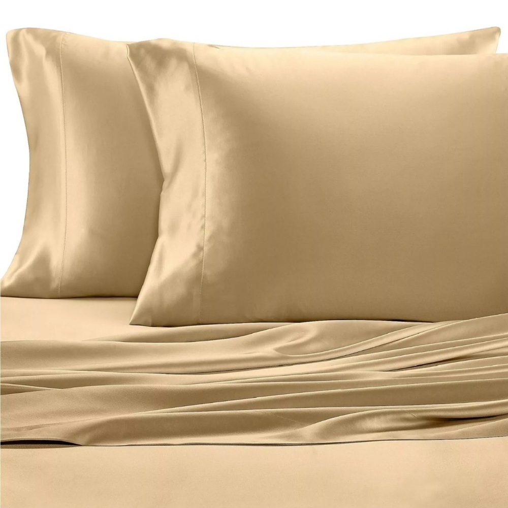 Valeron Estate Mulberry Silk Ultimate Luxury Sheet Set